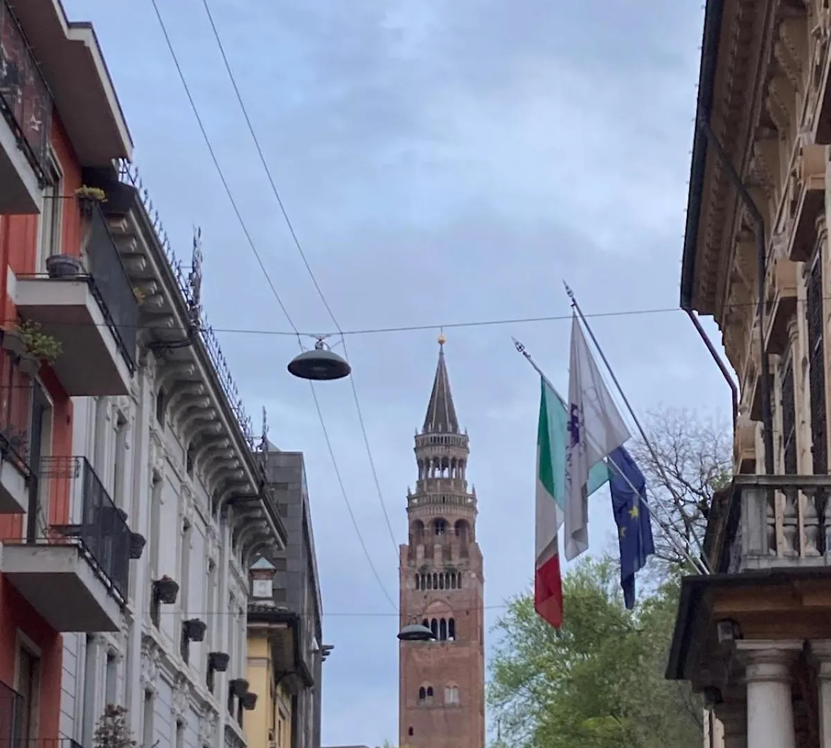 Aro'S House Daire Cremona